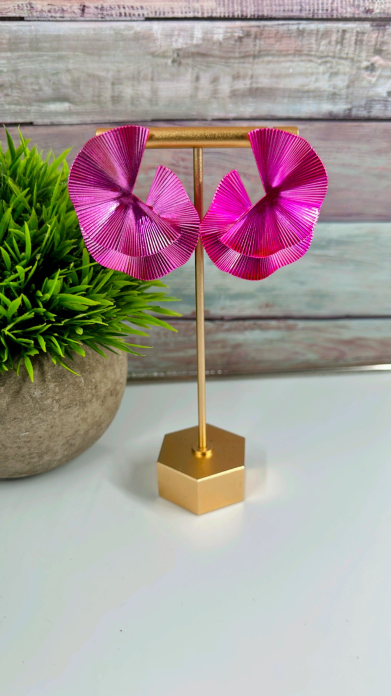 Fan Me - Myparadisejewelsboutique