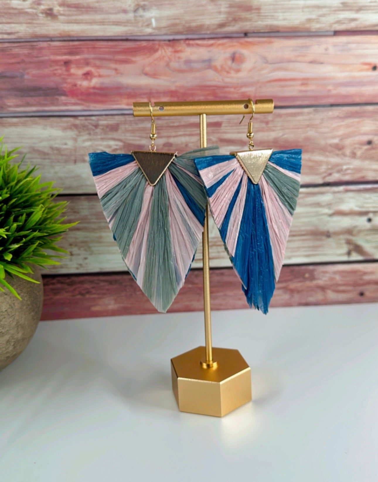 Triangle Angles - Myparadisejewelsboutique