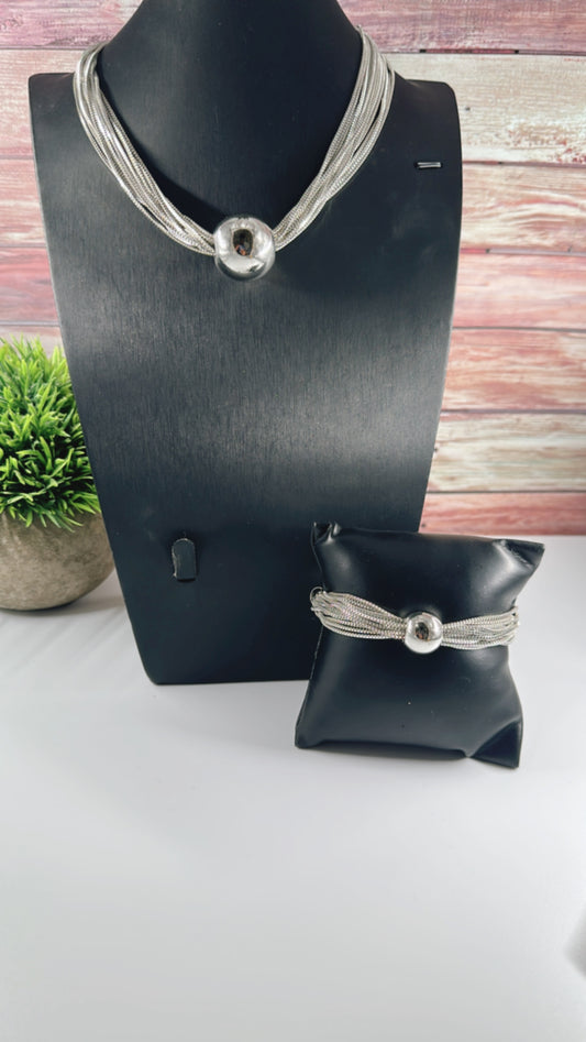Silver Statement( 2 piece bracelet/necklace set) - Myparadisejewelsboutique