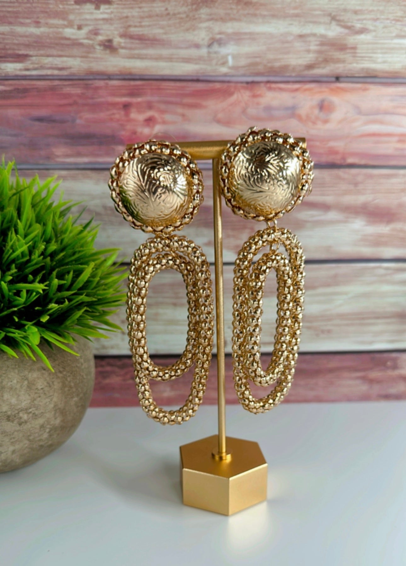 Queening - Myparadisejewelsboutique