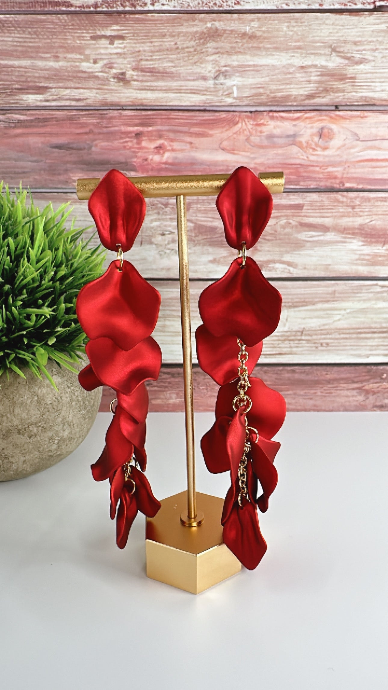 Flaunt Your Petals - Myparadisejewelsboutique