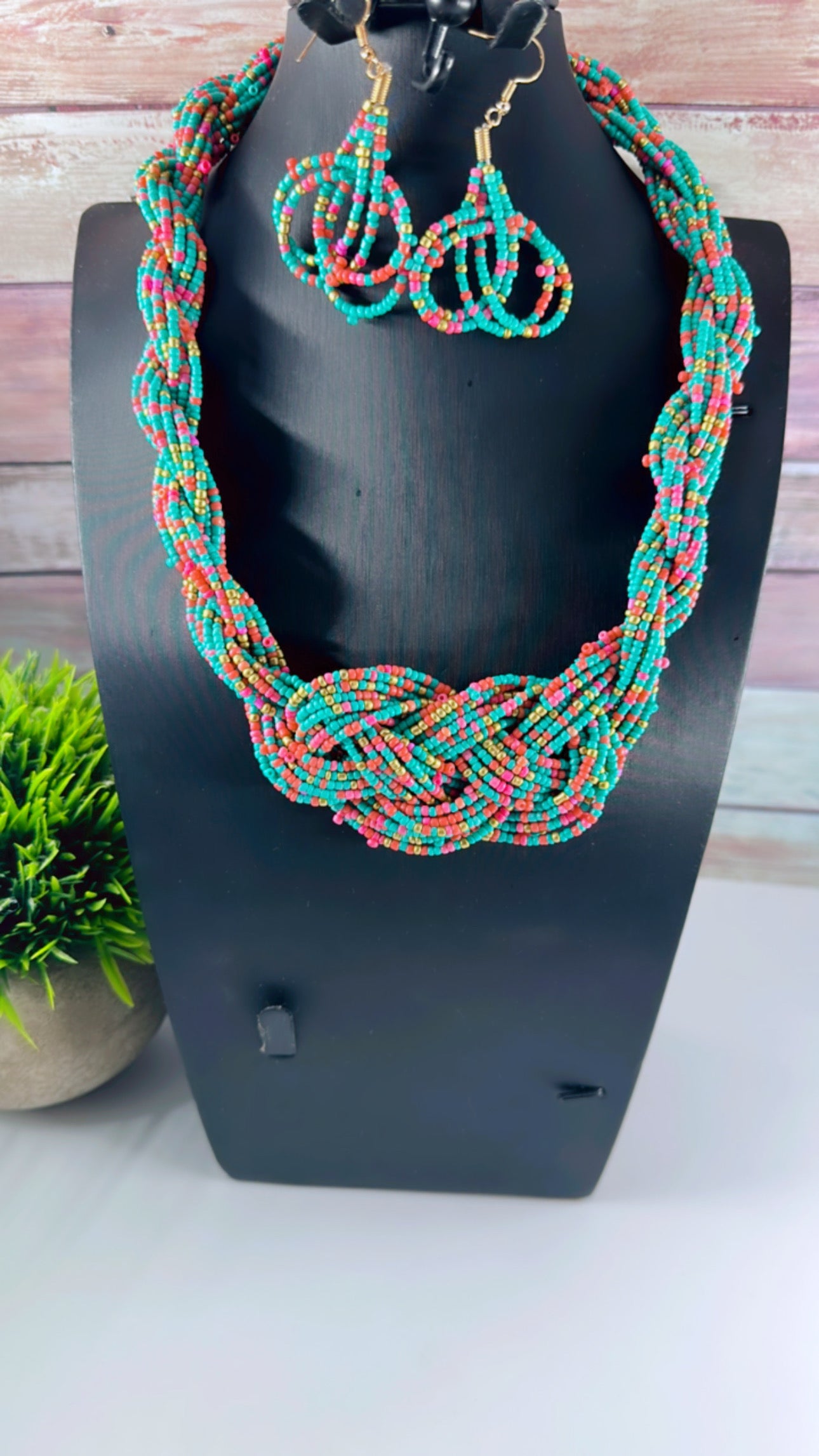 Beads of Paradise(earrings included) - Myparadisejewelsboutique